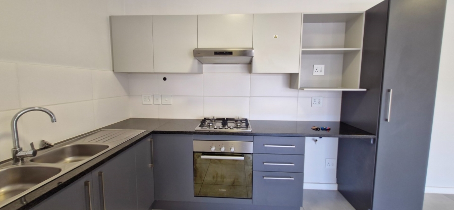 To Let  Bedroom Property for Rent in Burgundy Estate Western Cape